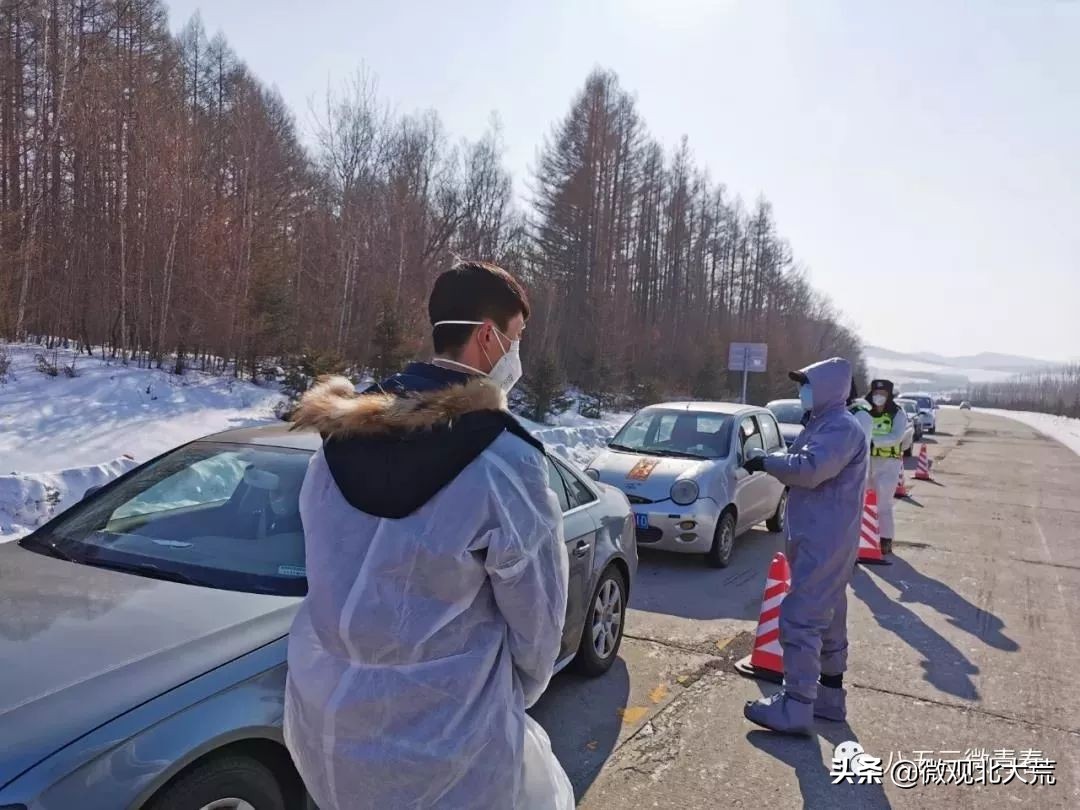 抗疫情公益活动,志愿者参加抗击疫情防控工作