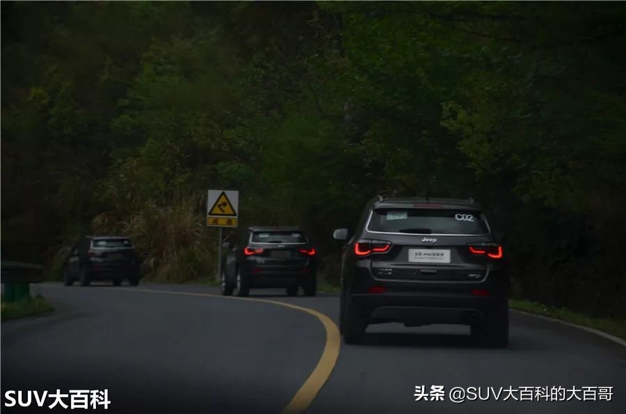 15款jeep指南者新车多少钱,15jeep指南者2.0落地多少