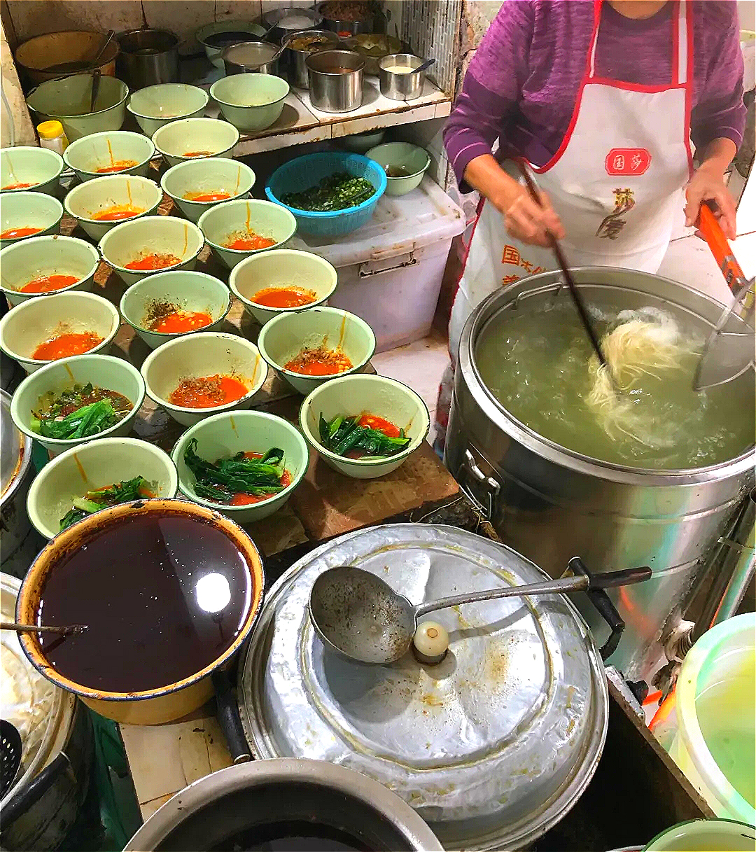 舌尖上的重庆钵钵面,重庆钵钵牛肉面在什么位置