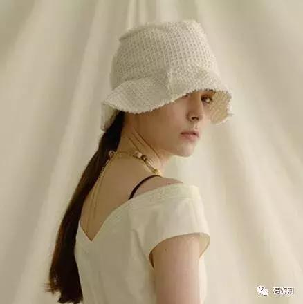 如何根据脸型选最适合自己的帽子,不同头型脸型适合什么样的帽子