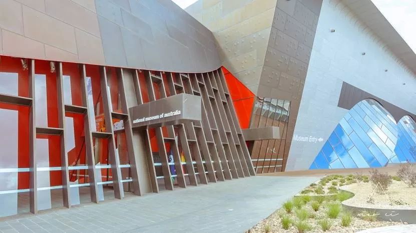 澳洲|春意堪培拉,看袋鼠、品酒、赏花、住进动物的家