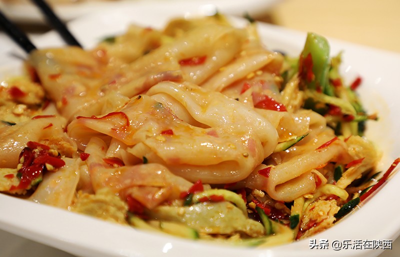 陕西肉夹馍的做法,陕西最火的肉夹馍