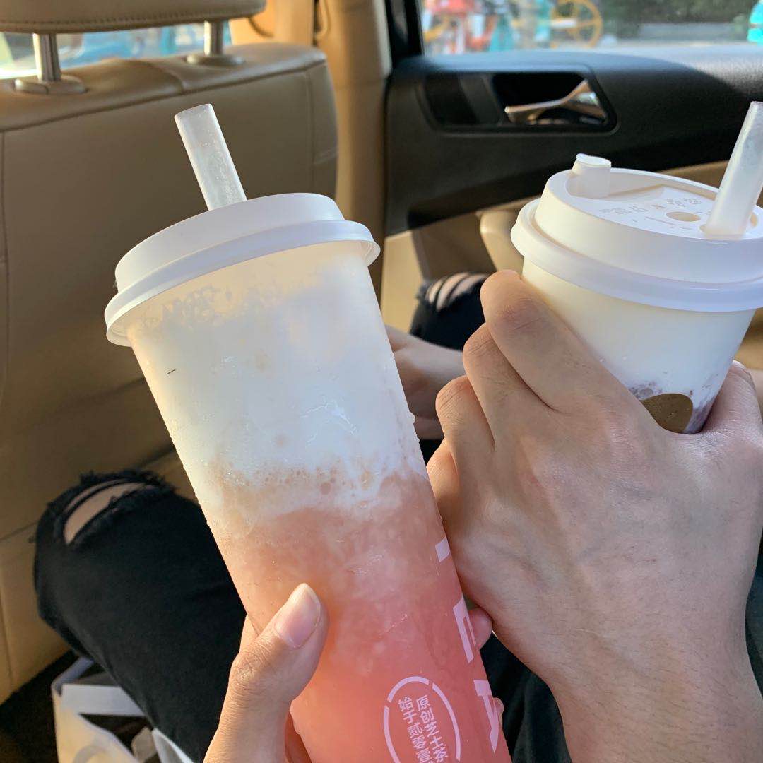 奶茶全线测评喜茶 (喜茶奶茶为什么这么厉害)