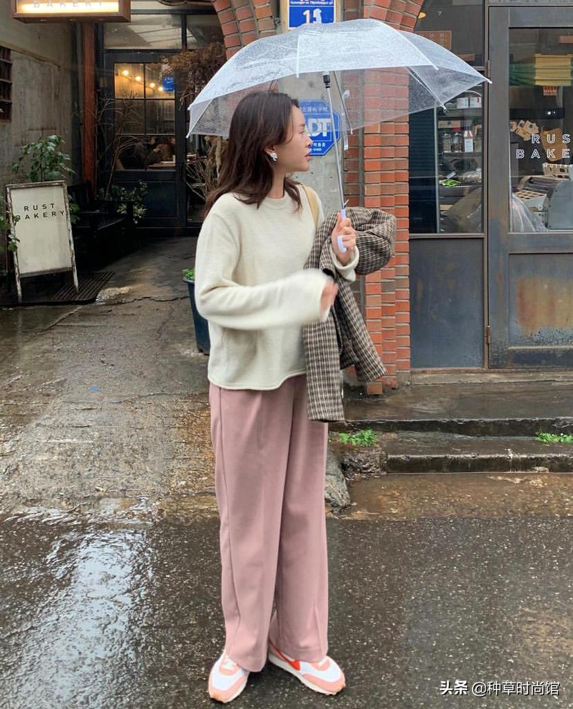 秋针织西装裤,针织衫西装裤什么场合穿