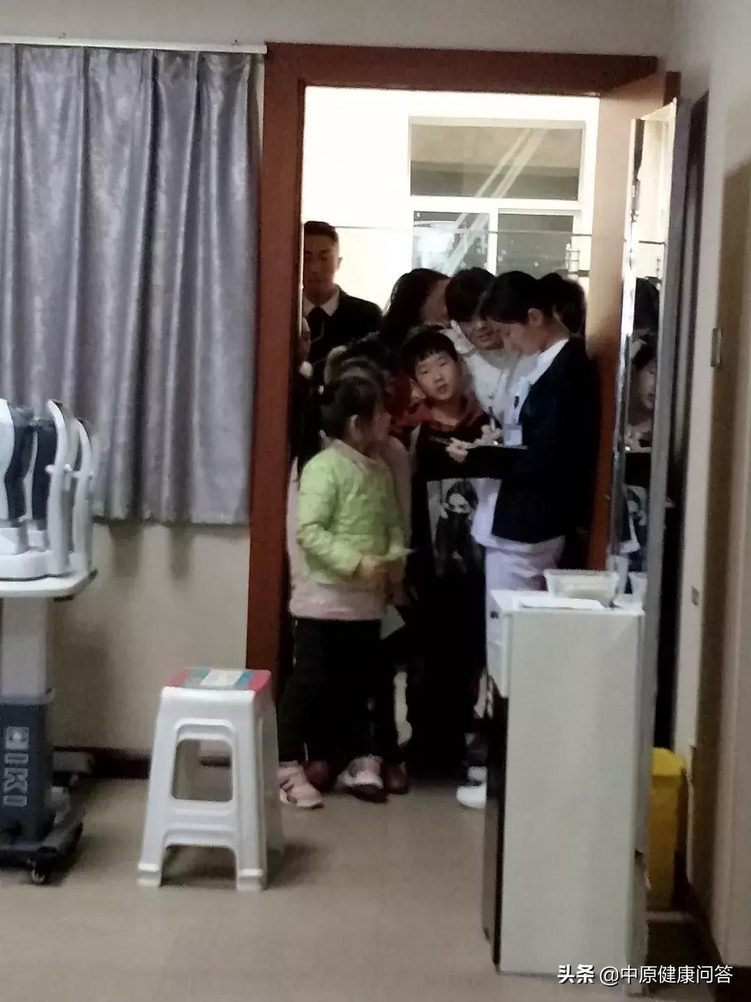 来学校给孩子免费检查视力可信吗,河南青少年视力矫正项目有哪些