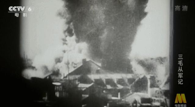 “我们都是小把戏”，这部92年神作，对成人世界的暗讽不输周星驰