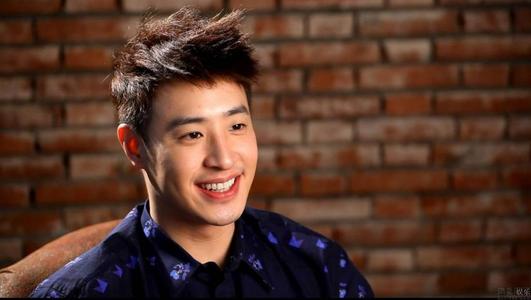 潘玮柏官宣结婚有什么感想,潘玮柏否认结婚谢谢大家关心