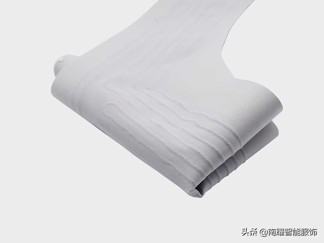 充电鞋子发热,保暖鞋充电发热