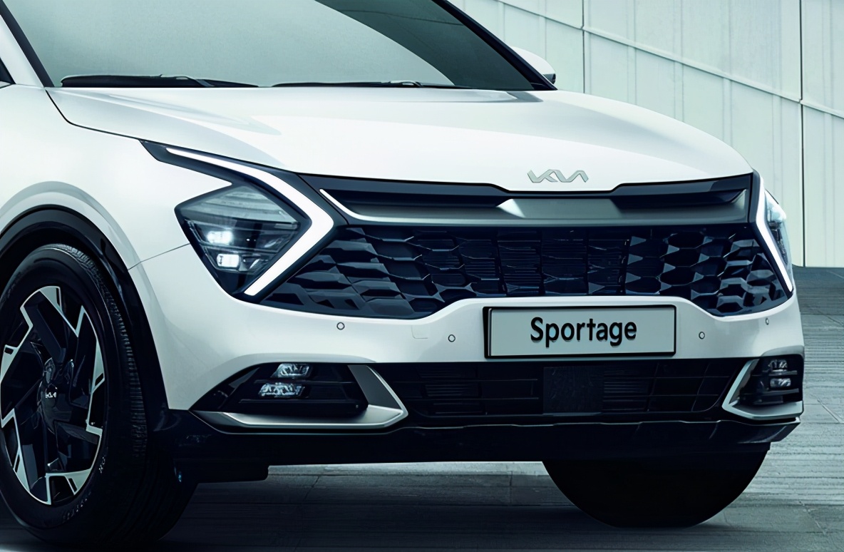 全新起亚狮跑视频,全新起亚狮跑普通版内饰