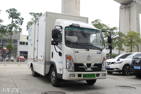 吉利e200纯电动货车操作按键详解,吉利远程e200新能源4.2米厢式货车