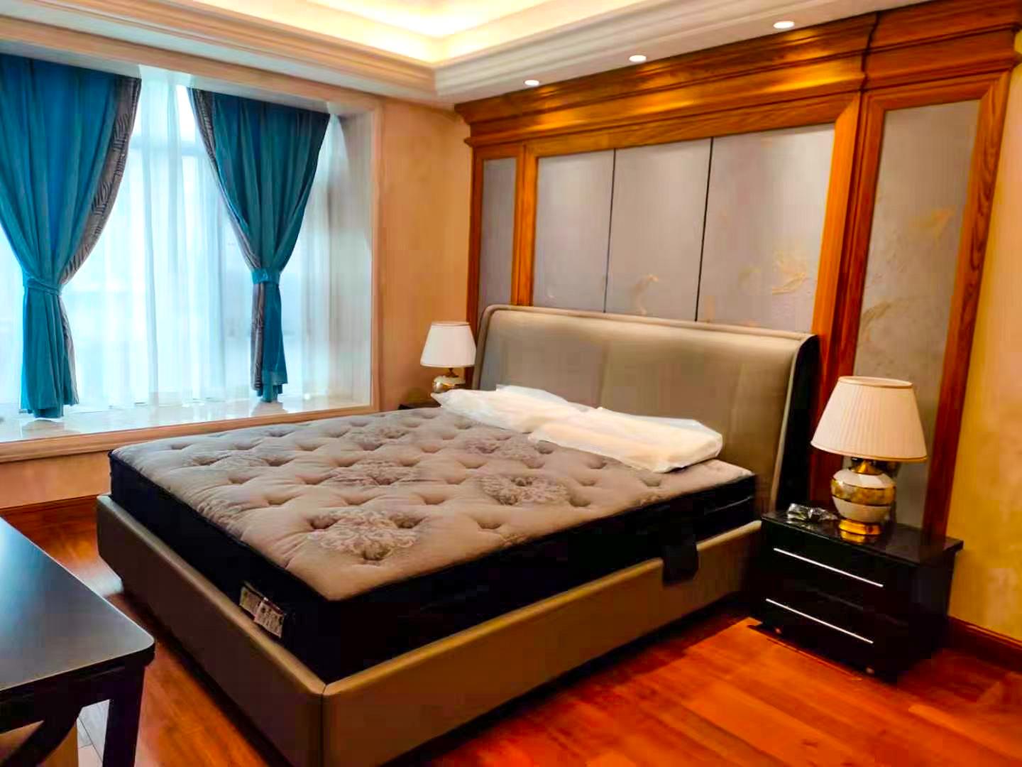 “Leader”先生买了款路福s323，用了1年，有话要说