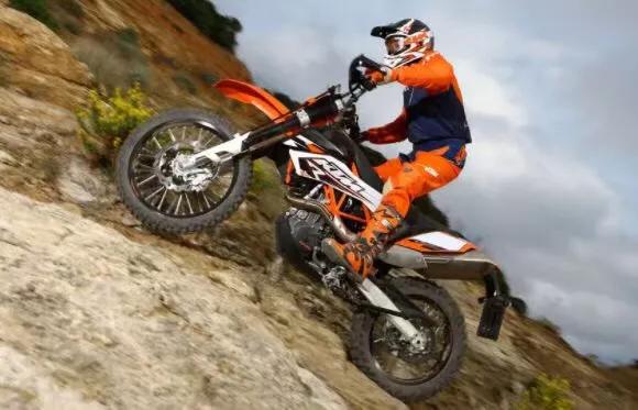 摩托车怎样调整到最佳状态,摩托车常见问题解决方法视频