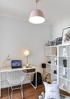 如何设计一款实用美观的书柜,如何做一本五页的书