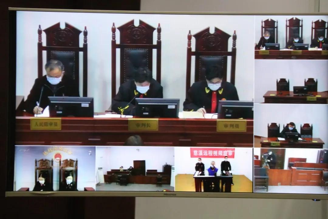 【案件传真】*子骗**假借“用工荒”“口罩荒”骗财，小心上当！海曙高桥原副镇长陆从武受贿案开庭