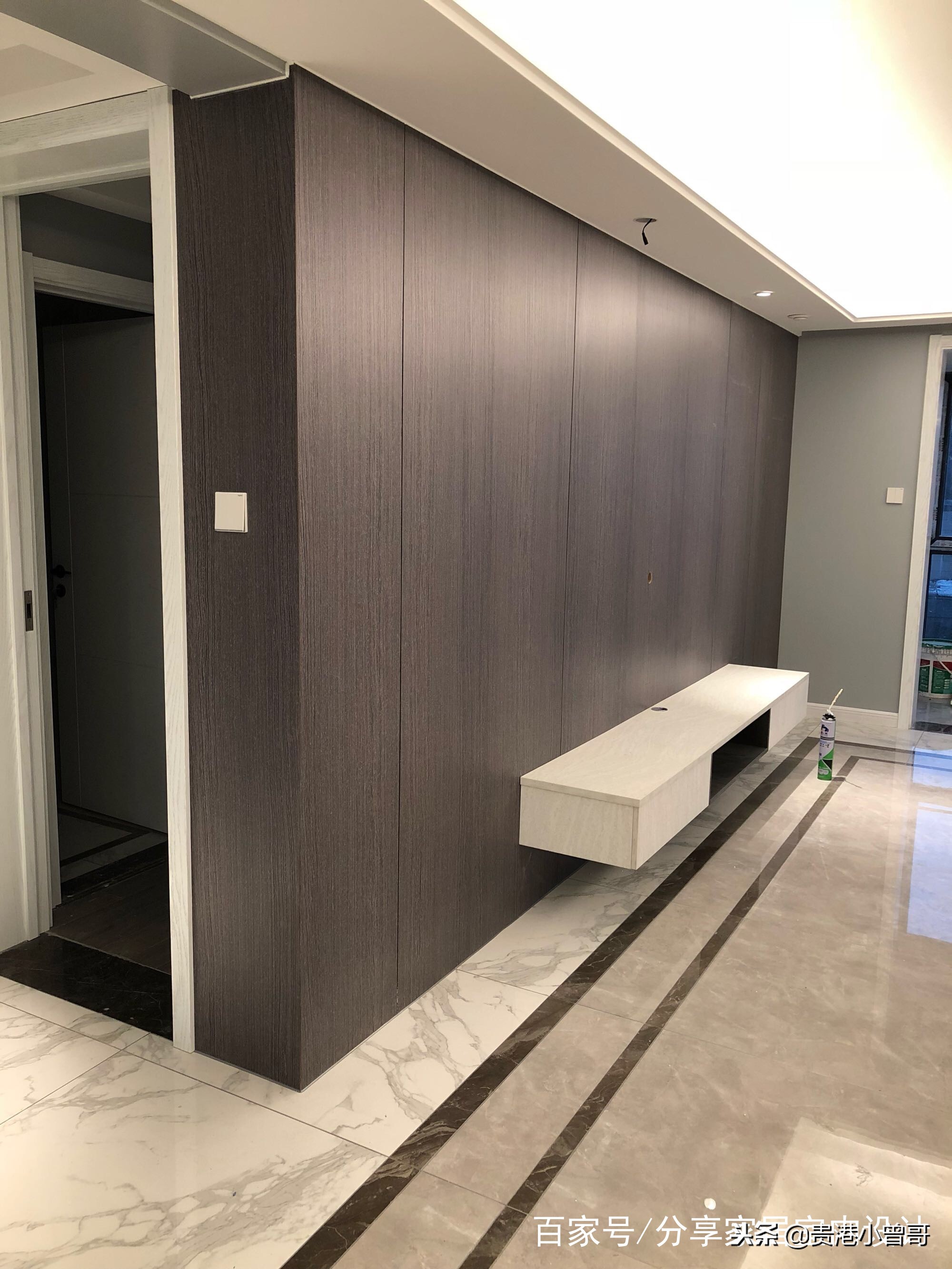 四个月装修完工实景,木板做电视墙装修效果图