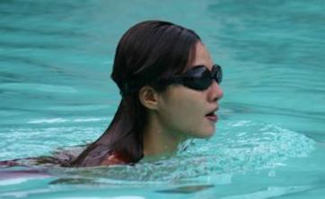 游泳不仅能锻炼身体还能保护自己,为什么游泳动作可以强身健体