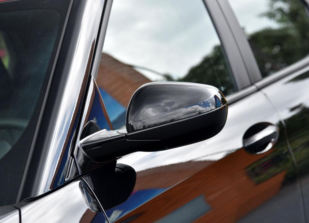 雪佛兰最霸气中型suv,雪佛兰黑武士suv落地价