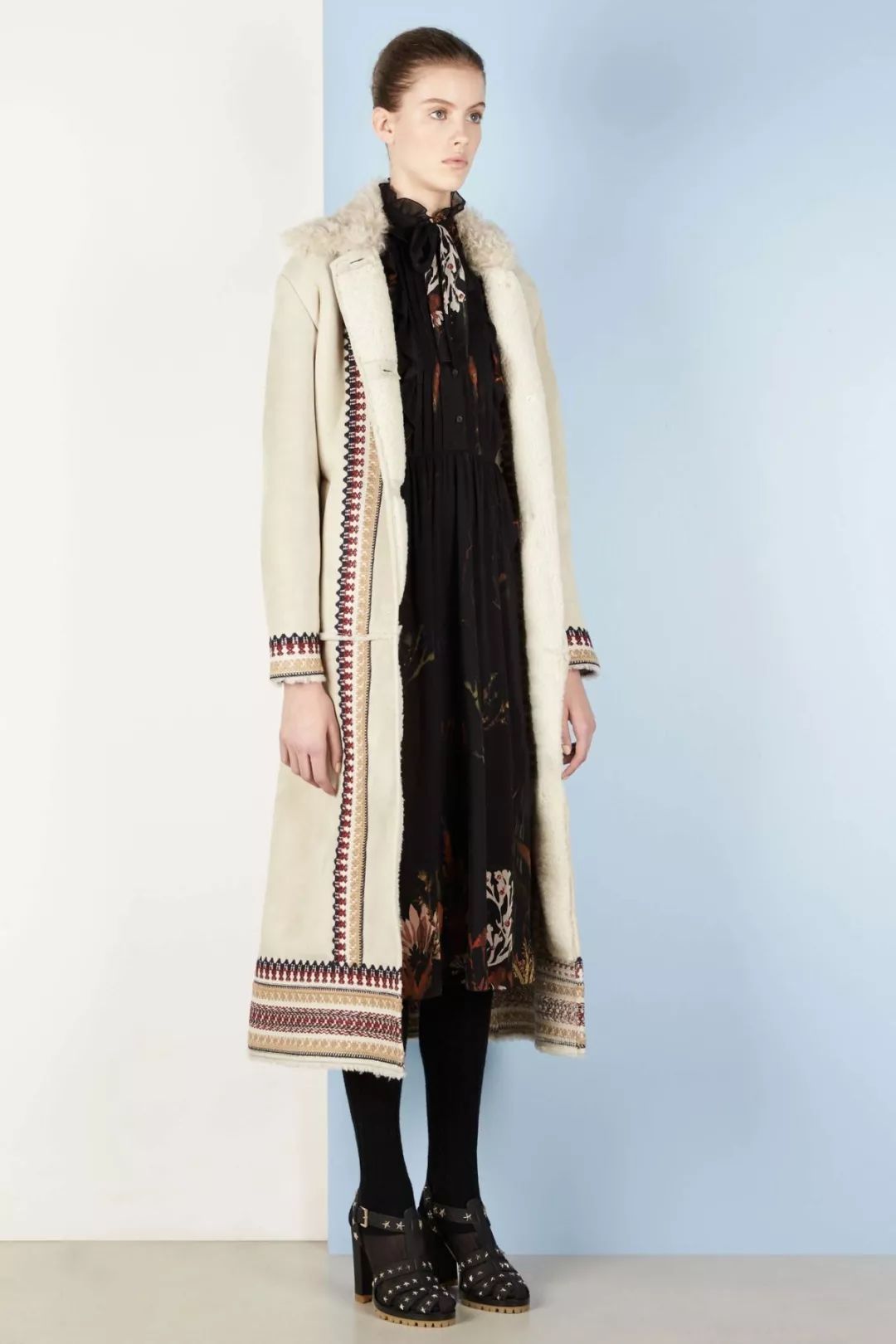 迪士尼冰雪奇缘衣服,看冰雪奇缘2电影