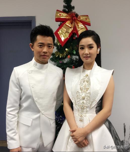 凤凰传奇曾毅和玲花现状,凤凰传奇曾毅和玲花接受采访