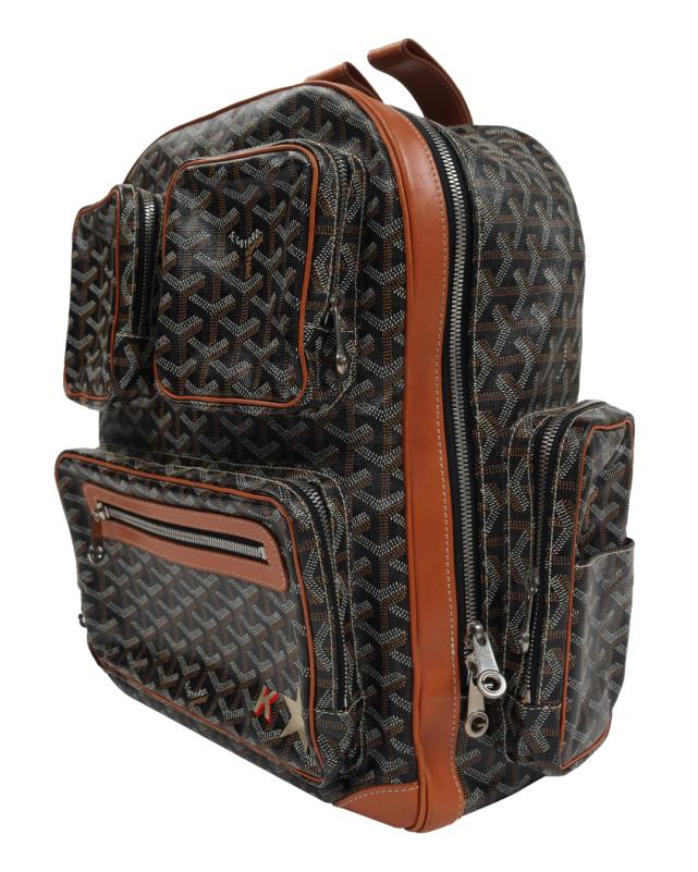 侃爷侃爷经历,kanye侃爷成名曲