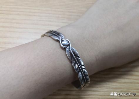 一开就是40年，这家态度超级差的民间银饰店总是人满为患