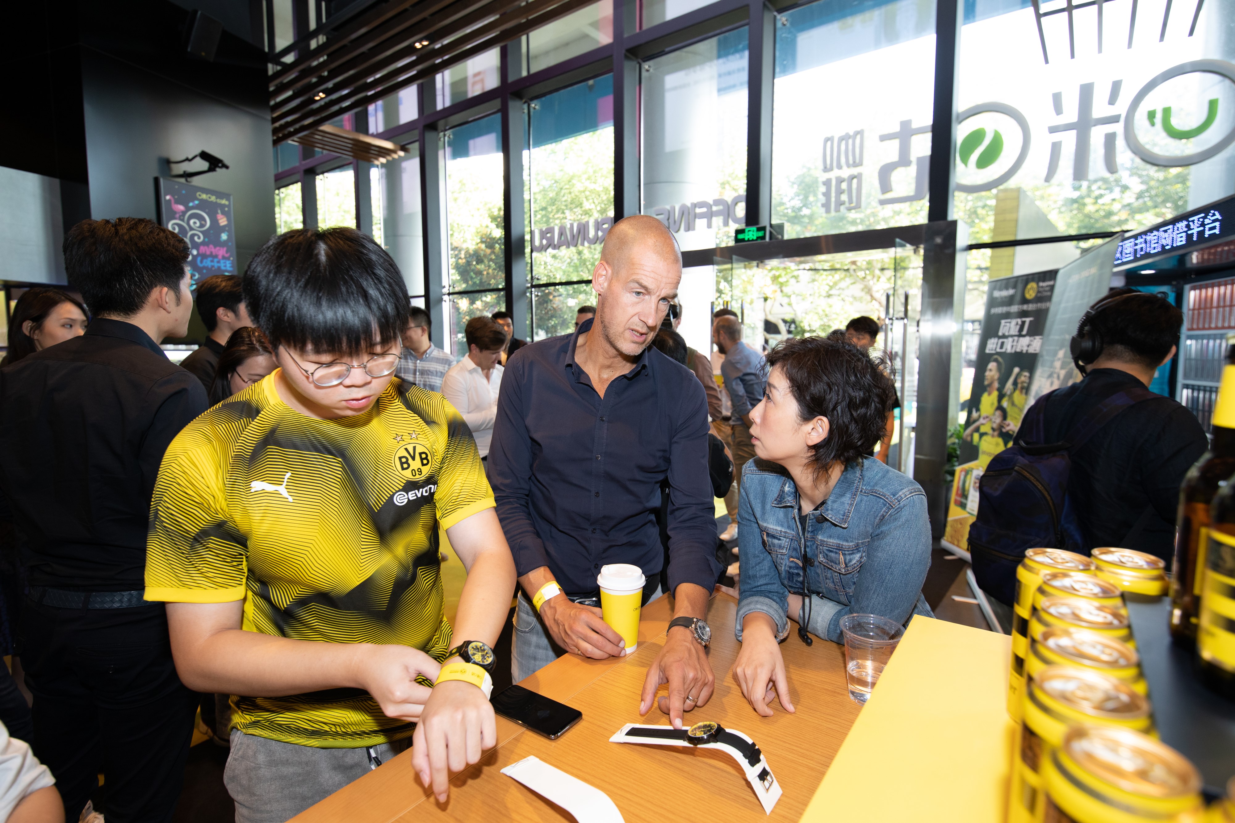 海鸥多特蒙德联名手表,海鸥多特蒙德手表欣赏