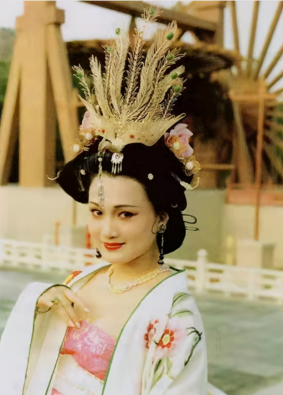 林芳兵版本杨贵妃全部造型合集,林芳兵增肥30斤演的杨贵妃