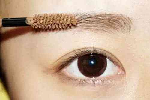 画眉教程自然眉柔和,没有眉形眉毛不好画眉新手教程