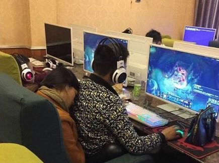 杀猪搞笑图gif,杀猪的照片搞笑图片