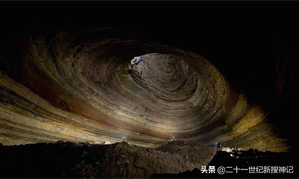 天下极境08：洞穴幽深，孰料别有洞天。万物生长靠太阳？未必