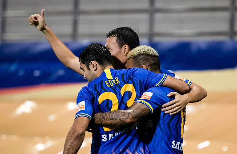 记者采访波波维奇为什么七次失误,记者如何改变现状跟上时代的步伐