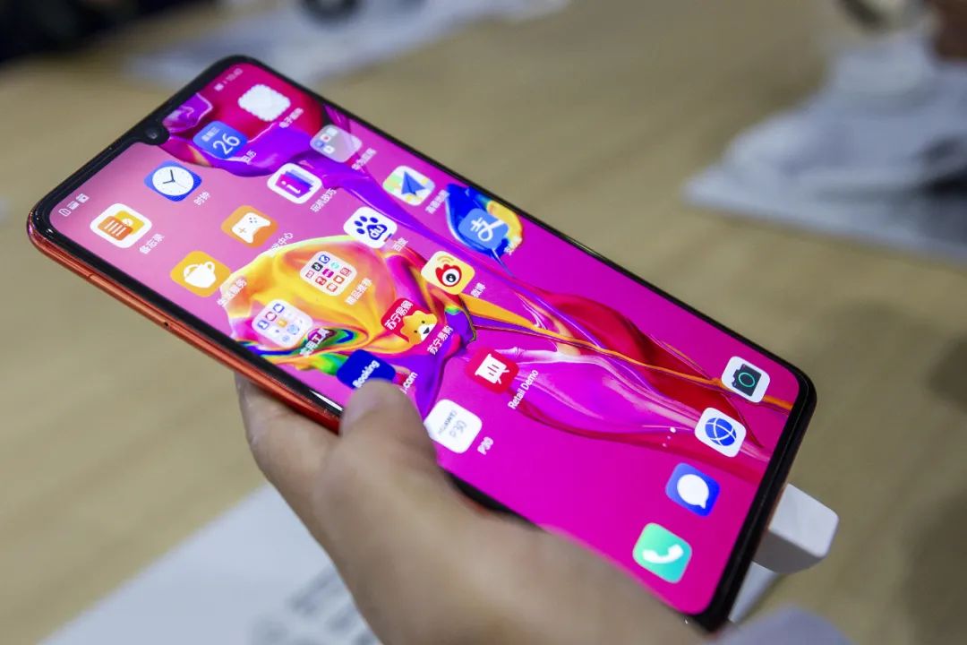 手机上的广告要怎么把它关掉,手机自动弹出广告关也关不掉