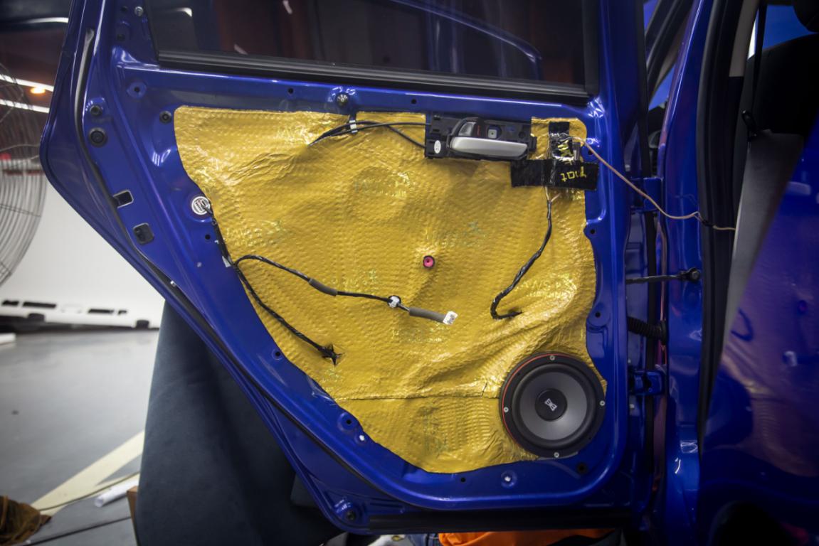 本田飞度a柱音响,飞度噪声