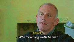 乔治穿芭蕾被嘲讽性别刻板印象,乔治小王子跳芭蕾视频