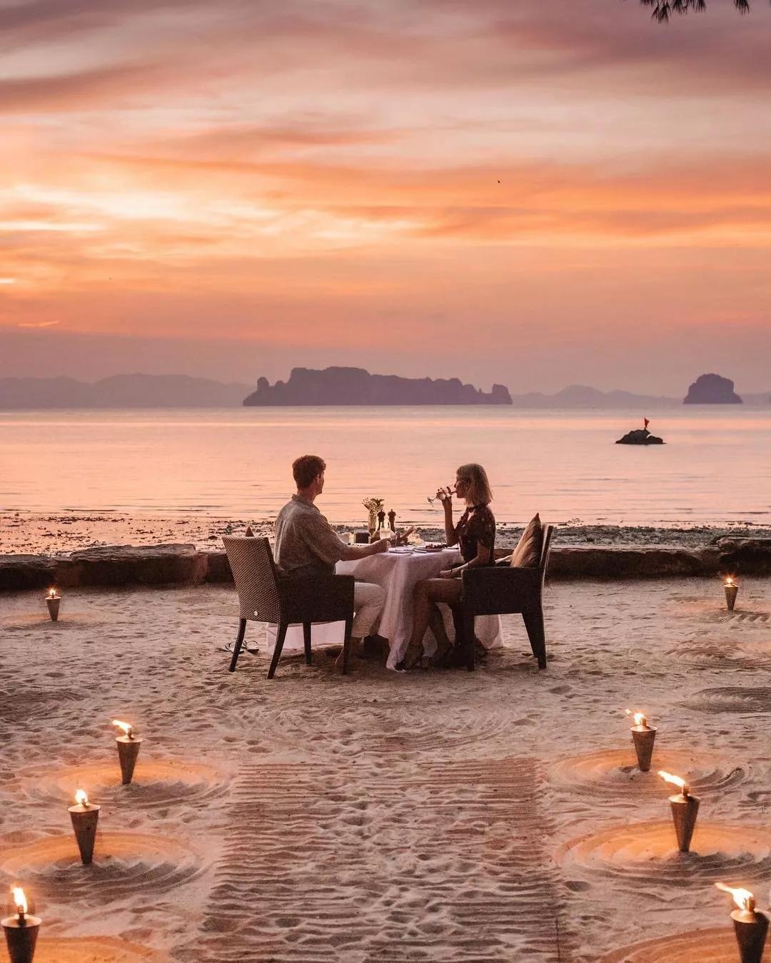 一个清洁工拍的照片一张卖6万，把美女娶回了家