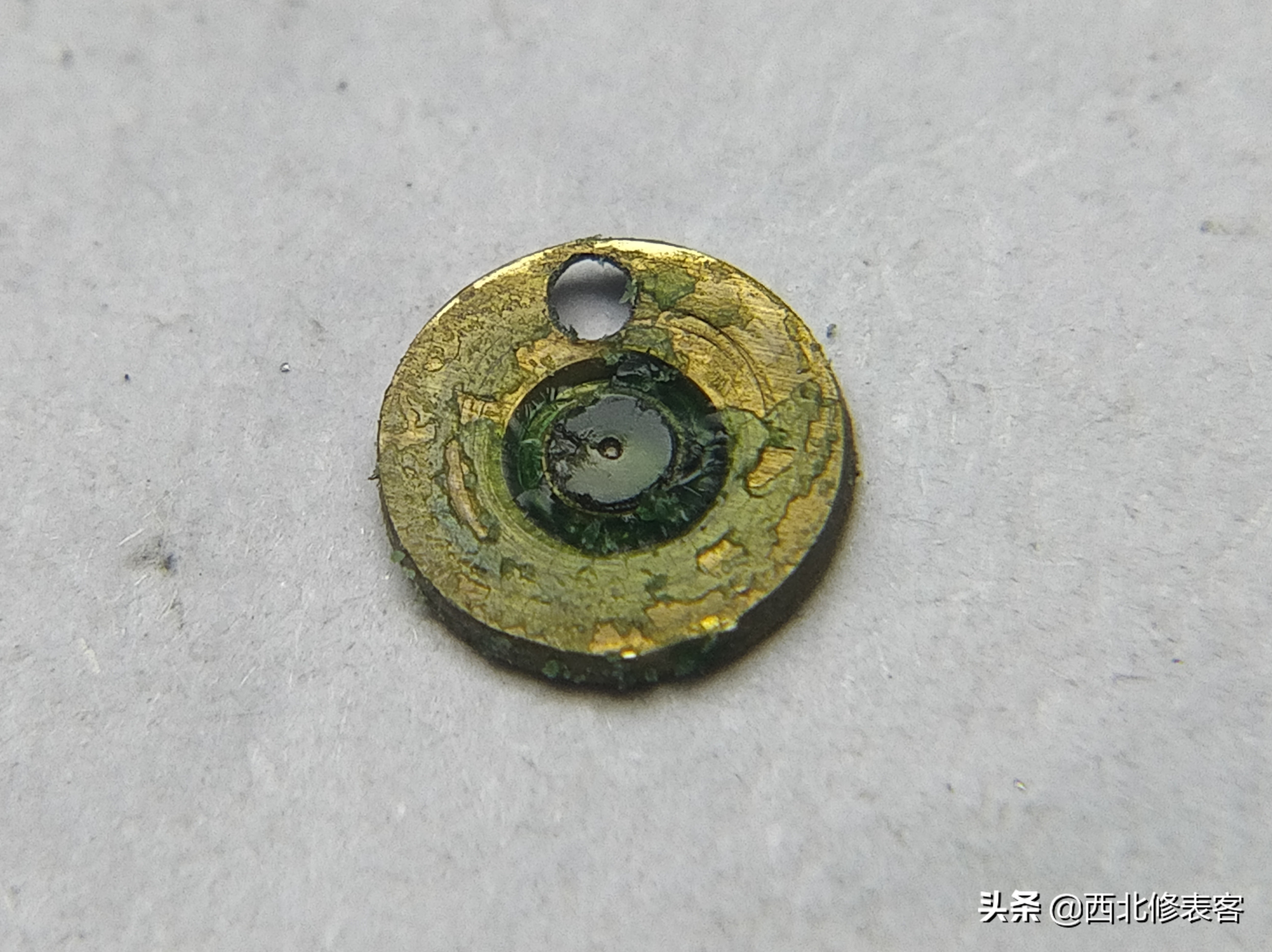 老怀表修理视频,修表师傅修坏表