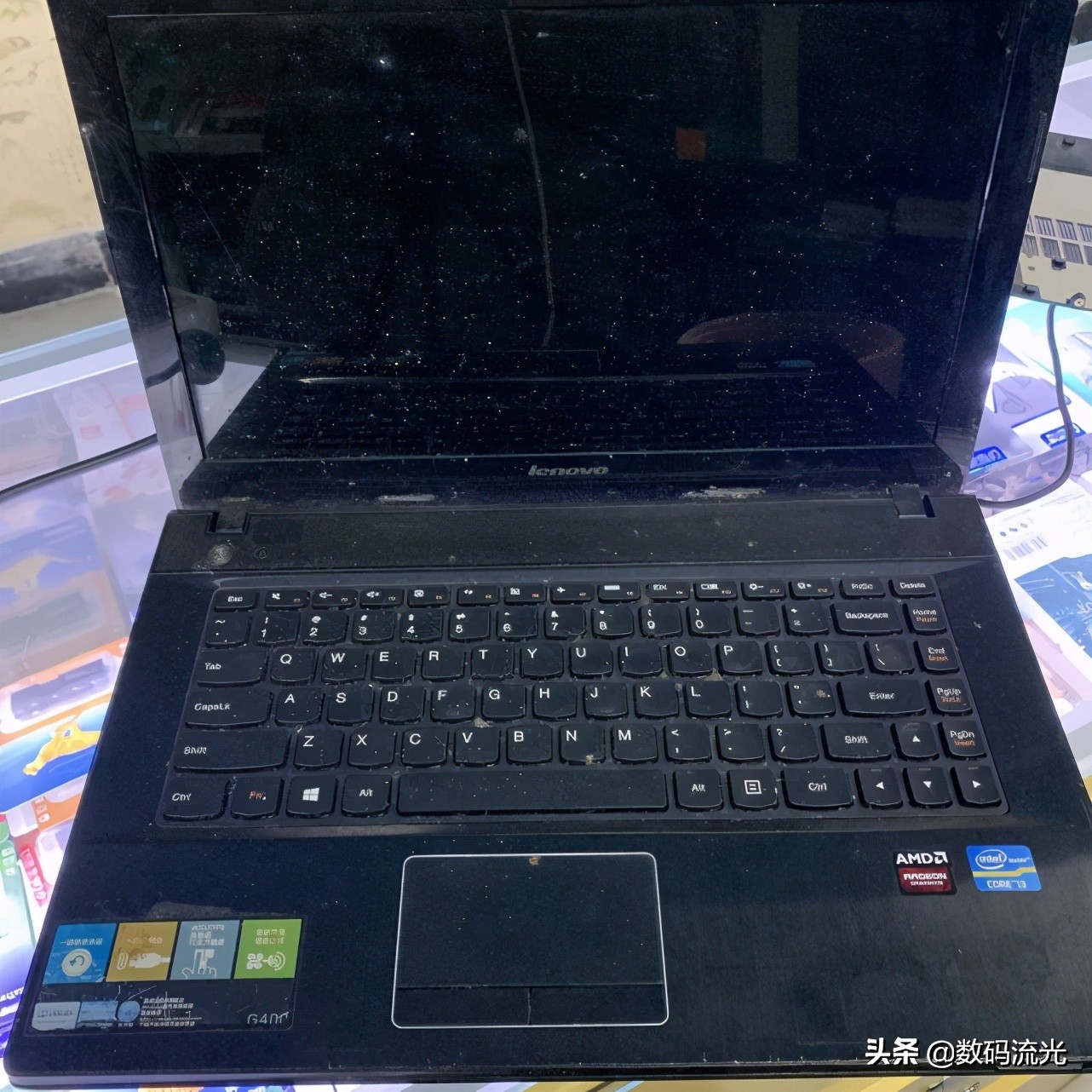 今天真走运！花五十在收废品那买台坏笔记本，没想到我大赚一笔