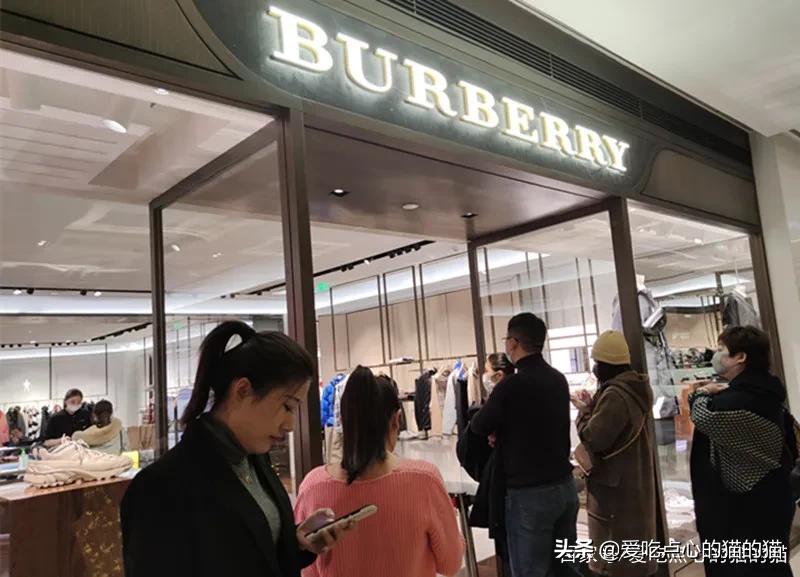 去北京买衣服去哪个商场,去北京想买奢侈品去奥莱还是免税