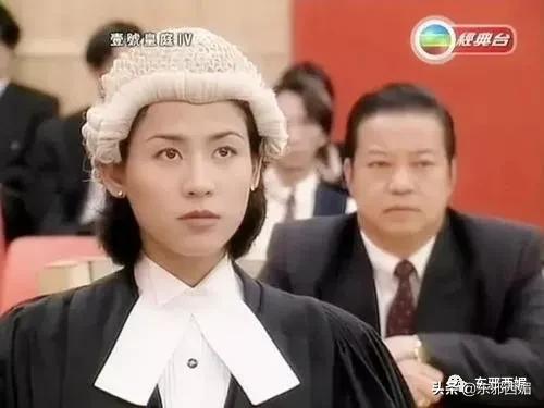 太离谱了，还我酷飒女精英啊