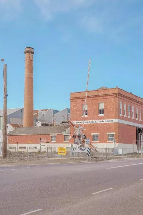 阴雨天怎么拍风景视频,下雨天如何拍出氛围感大片