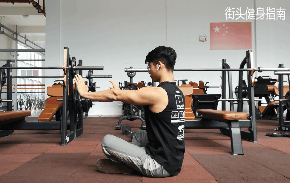 不会做俯卧撑的怎么练,俯卧撑做不了10个怎么练胸肌