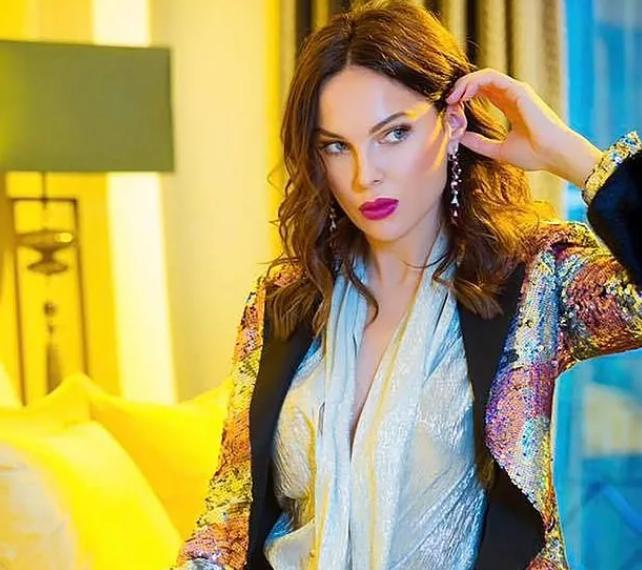 鏅含鏈夊鐖辨姢濂圭殑瀛愬コ,鏅含鏄浣曚繚鎶よ嚜宸辩殑濂冲効