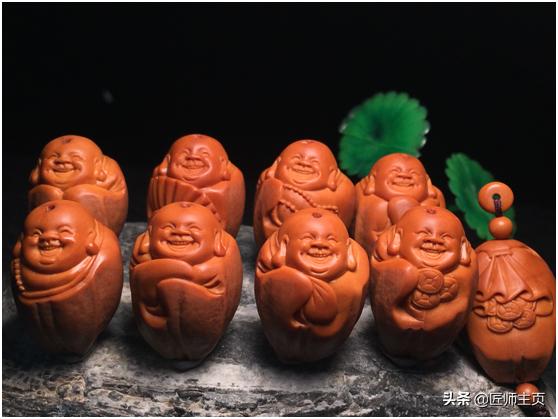 核雕虫子,核雕有虫洞