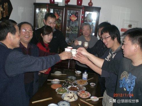 《侯海洋基层风云》中的赵海为什么很色？