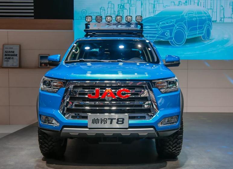 江淮t8pro是什么发动机,江淮t8pro和长城炮比较哪个好