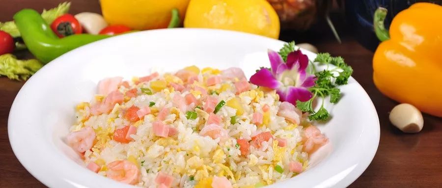 *男猛**的炒饭4年开店300多家，外卖决定门店生死|测评