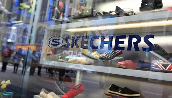 与阿迪达斯打官司能赢吗,耐克和阿迪达斯出现哪些风波