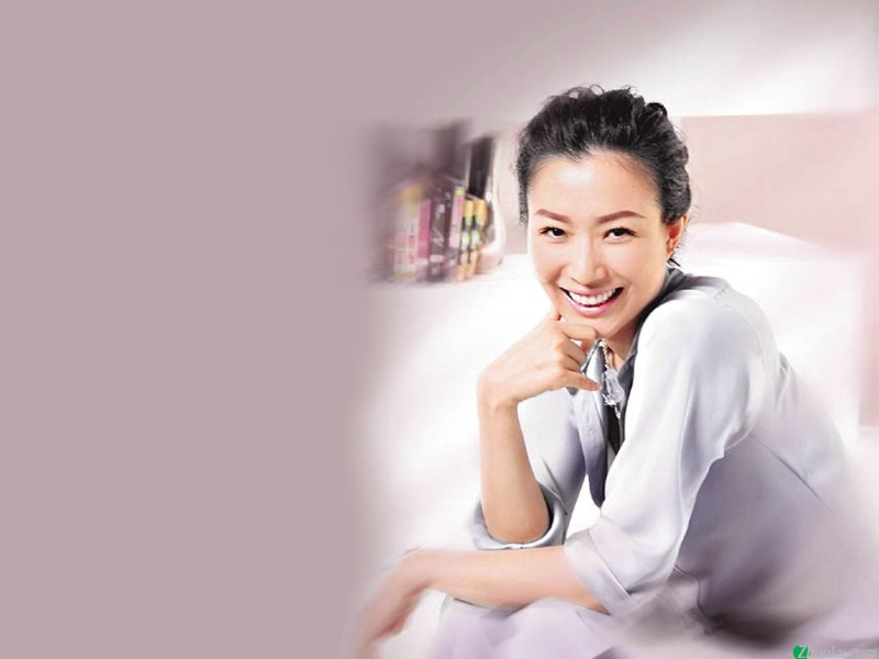 一首《八公里》诠释了她十年之路,曾被天王称其最欣赏的女艺人