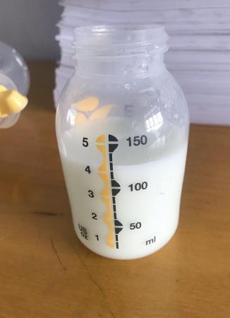 央视报道的国外奶粉不适合中国宝宝是真的吗?中国宝宝喝什么好?