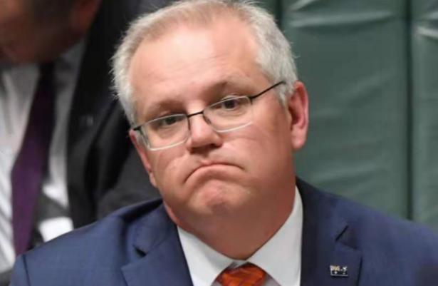 不等中国出手,澳在华市场被“五眼”吃掉,赵立坚嘲讽:应得下场